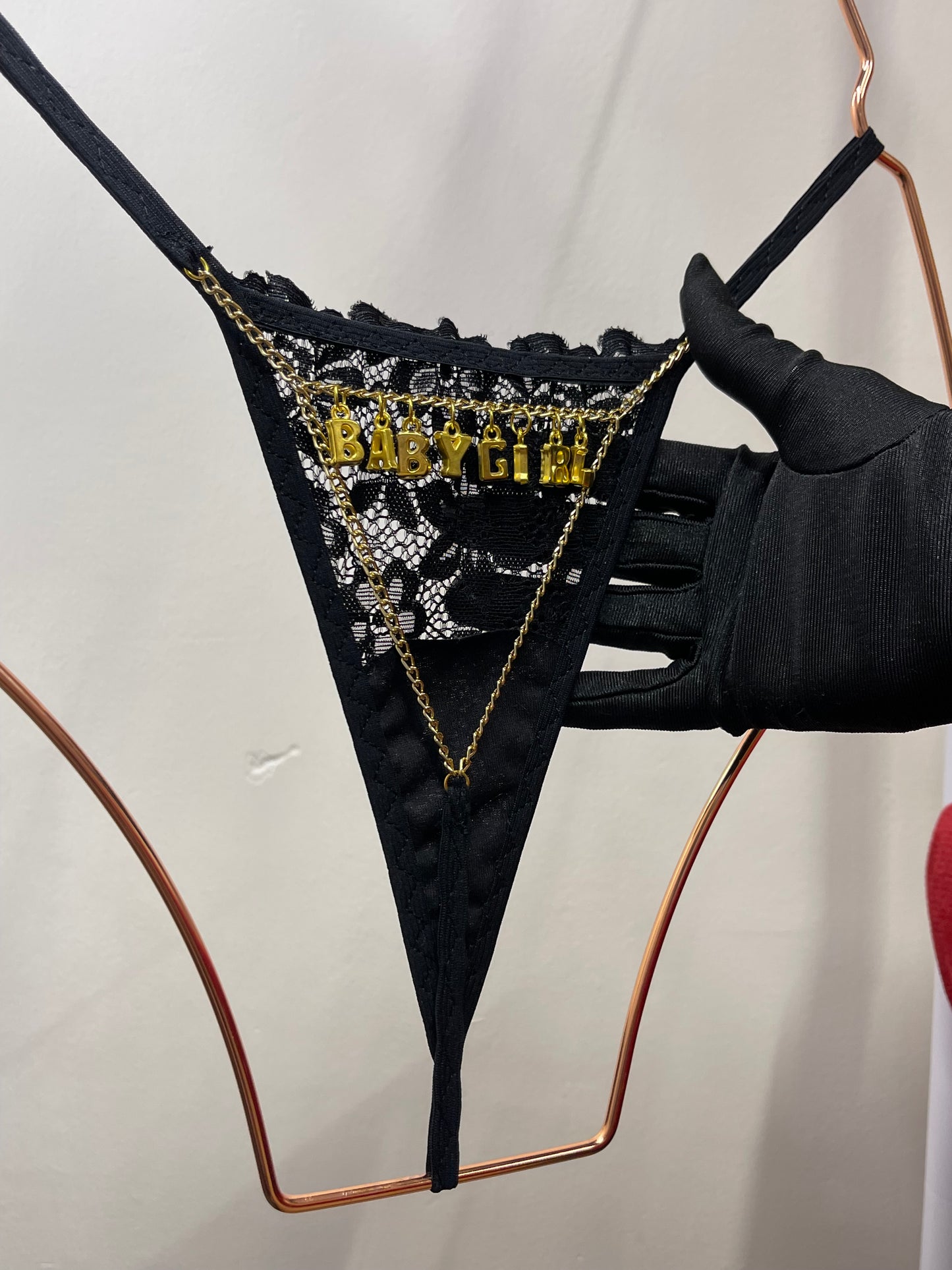 Tanga Personalizada Letras Colgantes